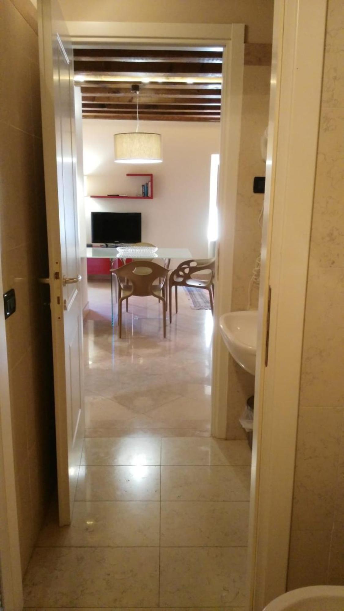 Corte San Luca Apartments Бардоліно Номер фото