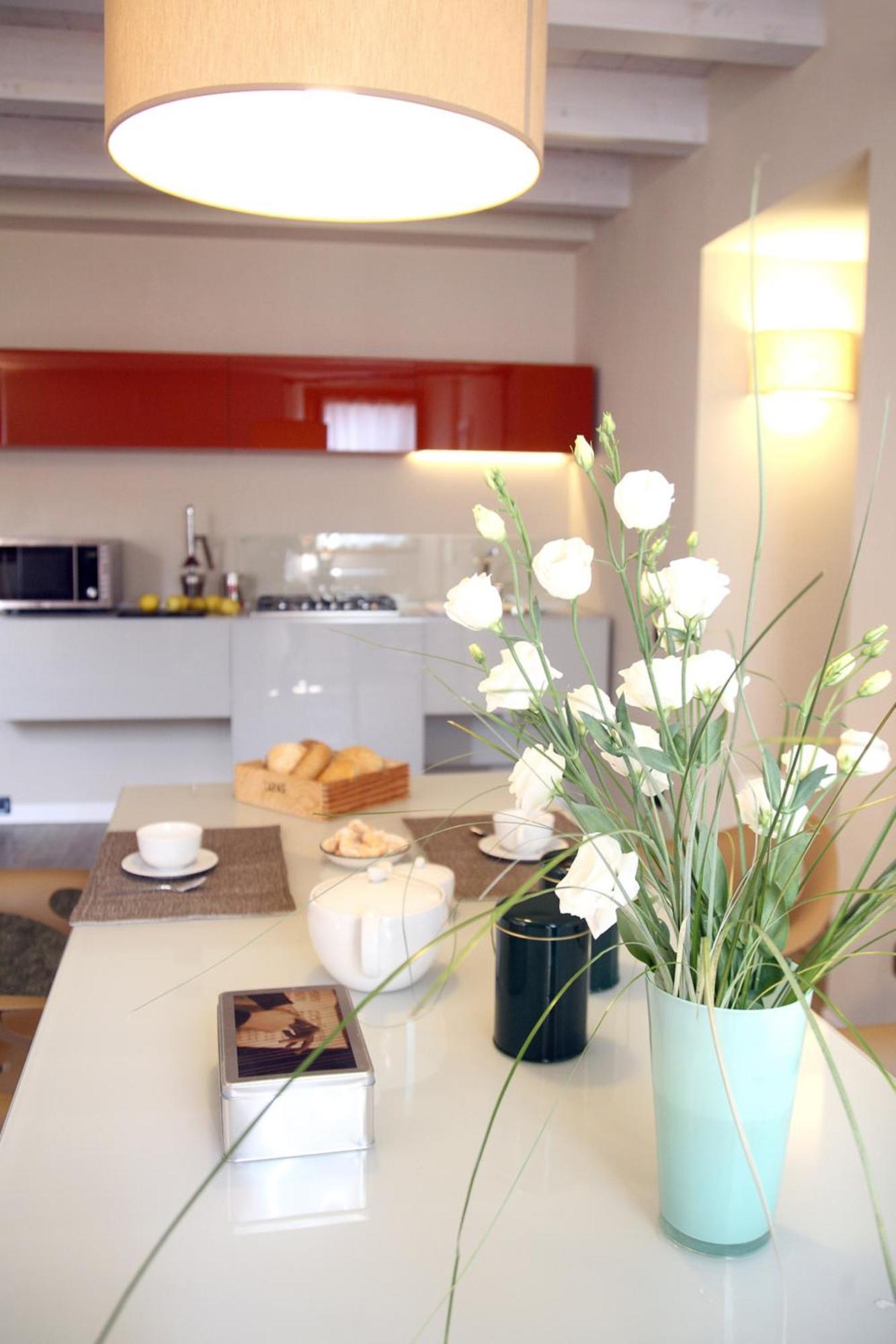 Corte San Luca Apartments Бардоліно Номер фото